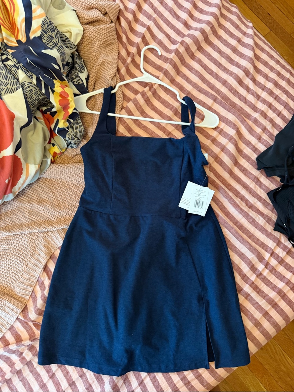 Brand new women’s beyond yoga athletic dress
